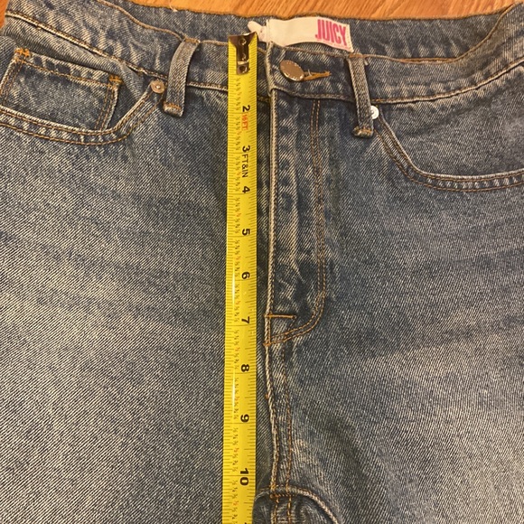 Juicy Couture Desert Wash Moto Girlfriend Jeans with Front Zippers - Picture 6 of 7